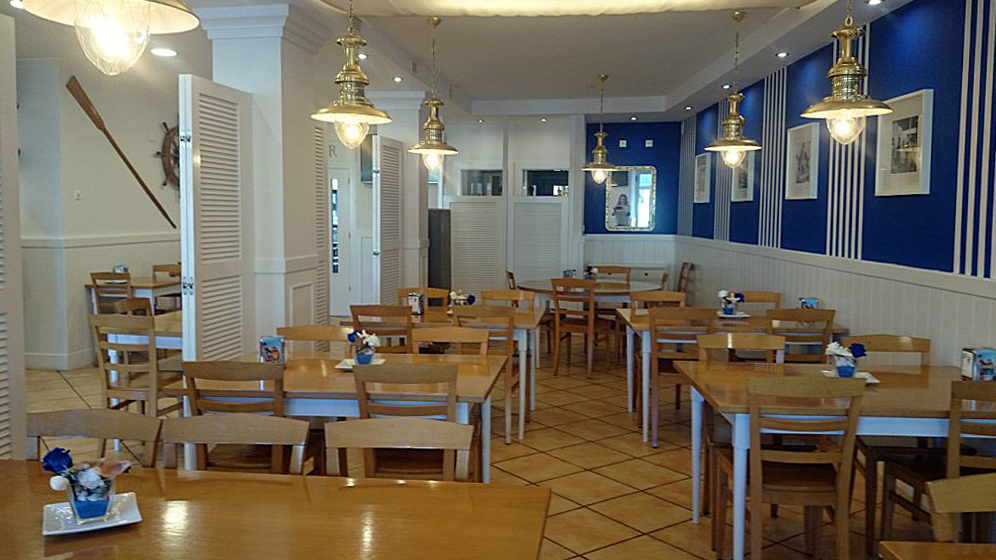 Decoración estilo marinero Restaurante Asador El Puerto en Colindres